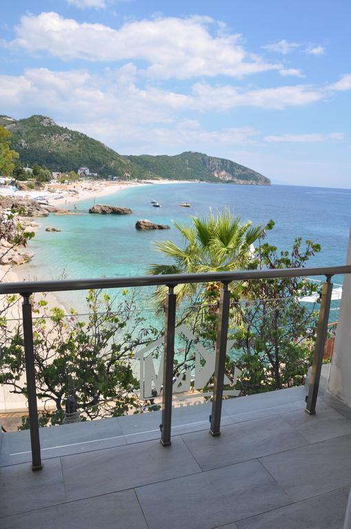 Guesthouse Riviera "Xh&M" เดอร์มี ภายนอก รูปภาพ